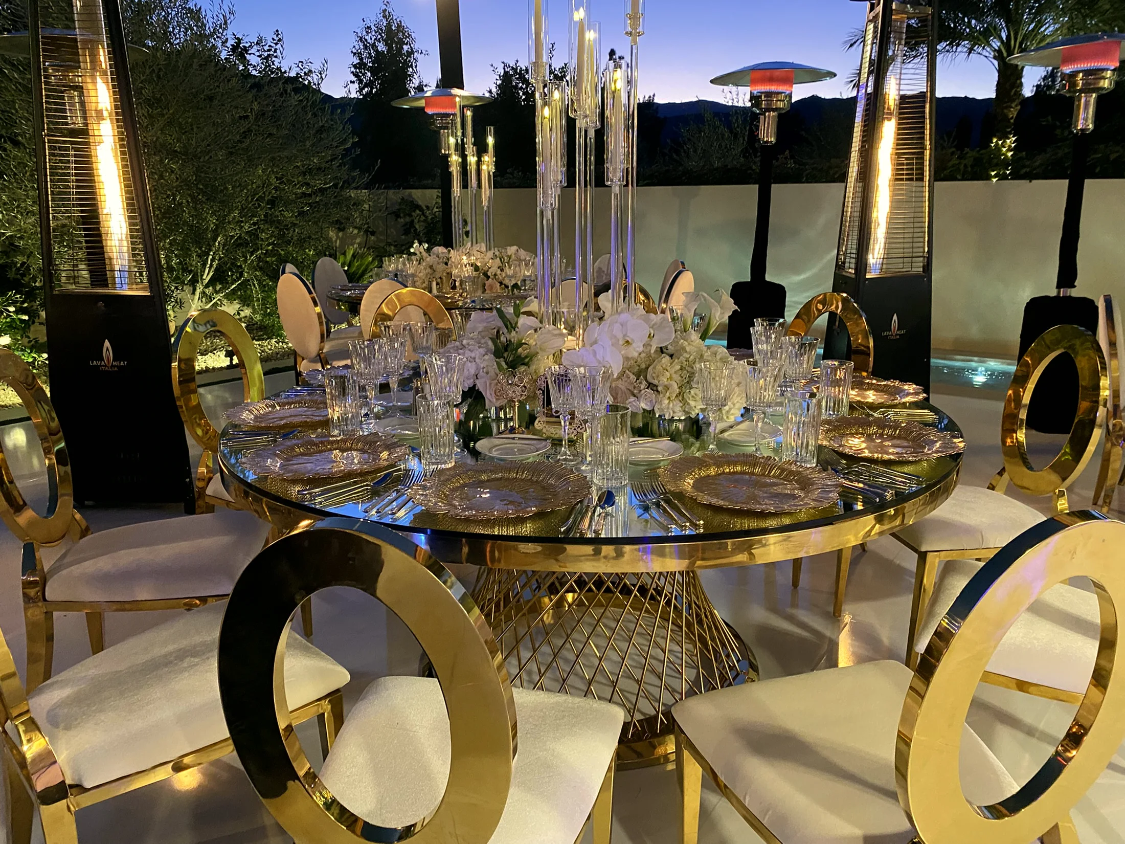 Reception dining