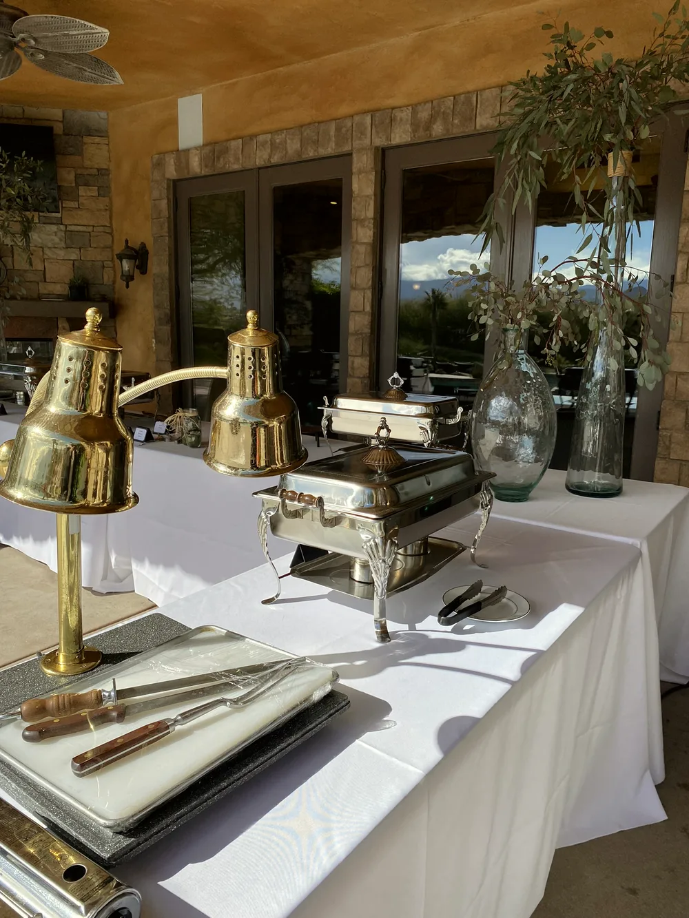 Carving & chafing station
